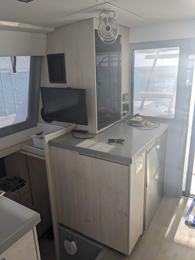 leopard 43 sailing catamaran review